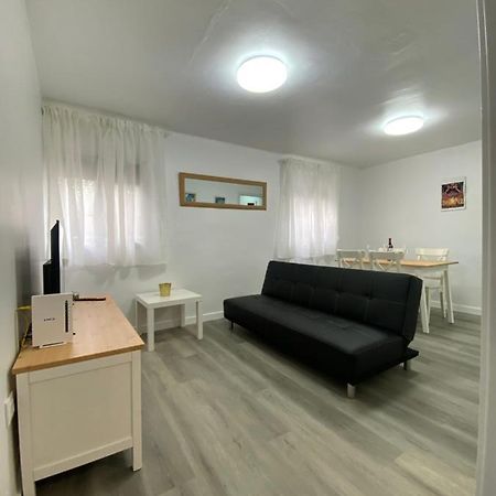 Piso Junto Al Hospital Macarena Apartment Seville Exterior photo