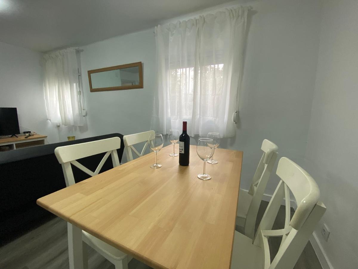 Piso Junto Al Hospital Macarena Apartment Seville Exterior photo